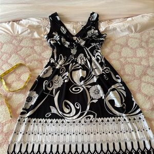 Enfocus Studio Black and White Floral Midi Dress